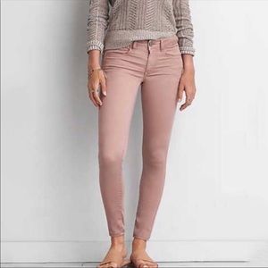 BRAND NEW American Eagle jeggings